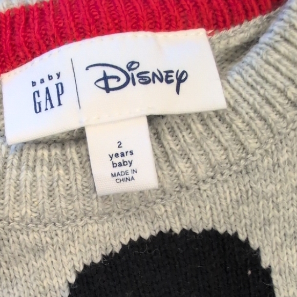 Disney Gray Sweater with Mickey Mouse in Yellow and Red - Picture 2 of 5